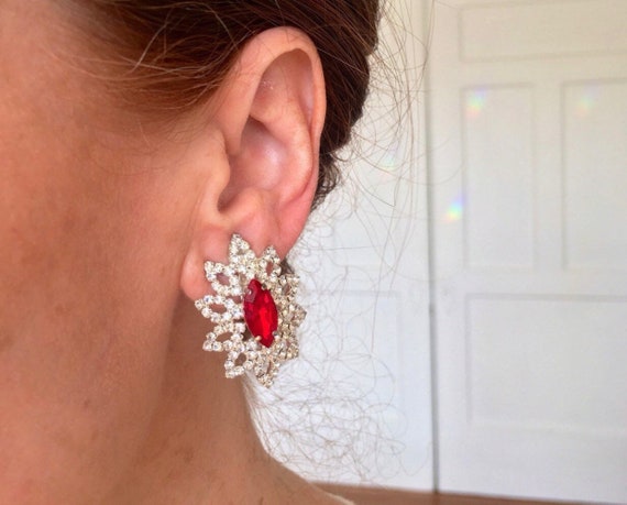 Rhinestone Clip On Cocktail Earrings Red and Whit… - image 9