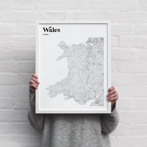 Carte du Pays de Galles - téléchargement instantané d’art mural imprimable - affiche de cartographie monochrome minimaliste en noir et blanc