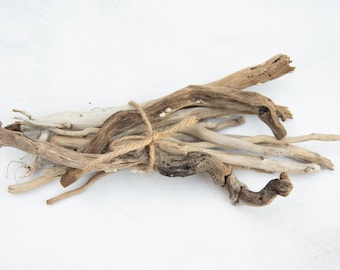 Driftwood - Bulk Driftwood Sticks Pieces, Beach Wedding Decor, Wall hangings, Craft Supplies