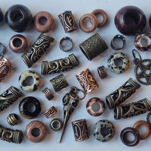 50x Viking Bronze and Browns Mega Dread Bead Pack, Jaspis & Tigerauge Kristalle, Runen, Manschetten, Rabenschädel und Pentagramm