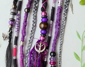 Hårband, dreadlocks och flätor. 60 cm lager på lager. Agat, ametist, klara kvartskristaller. Goth, gotisk, häxig stil. Raver dreadlocks