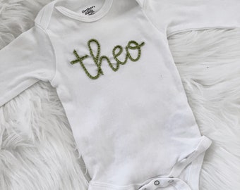 Baby Name Onesie, 100% Organic Cotton, Personalized Baby Onesie with Name, Embroidered Baby Onesie 0-3M white