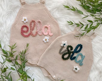 Personalisierter Babystrampler mit Namen, Bestickter Babystrampler, OVERSIZED 9 M-18 M, Sandfarbe