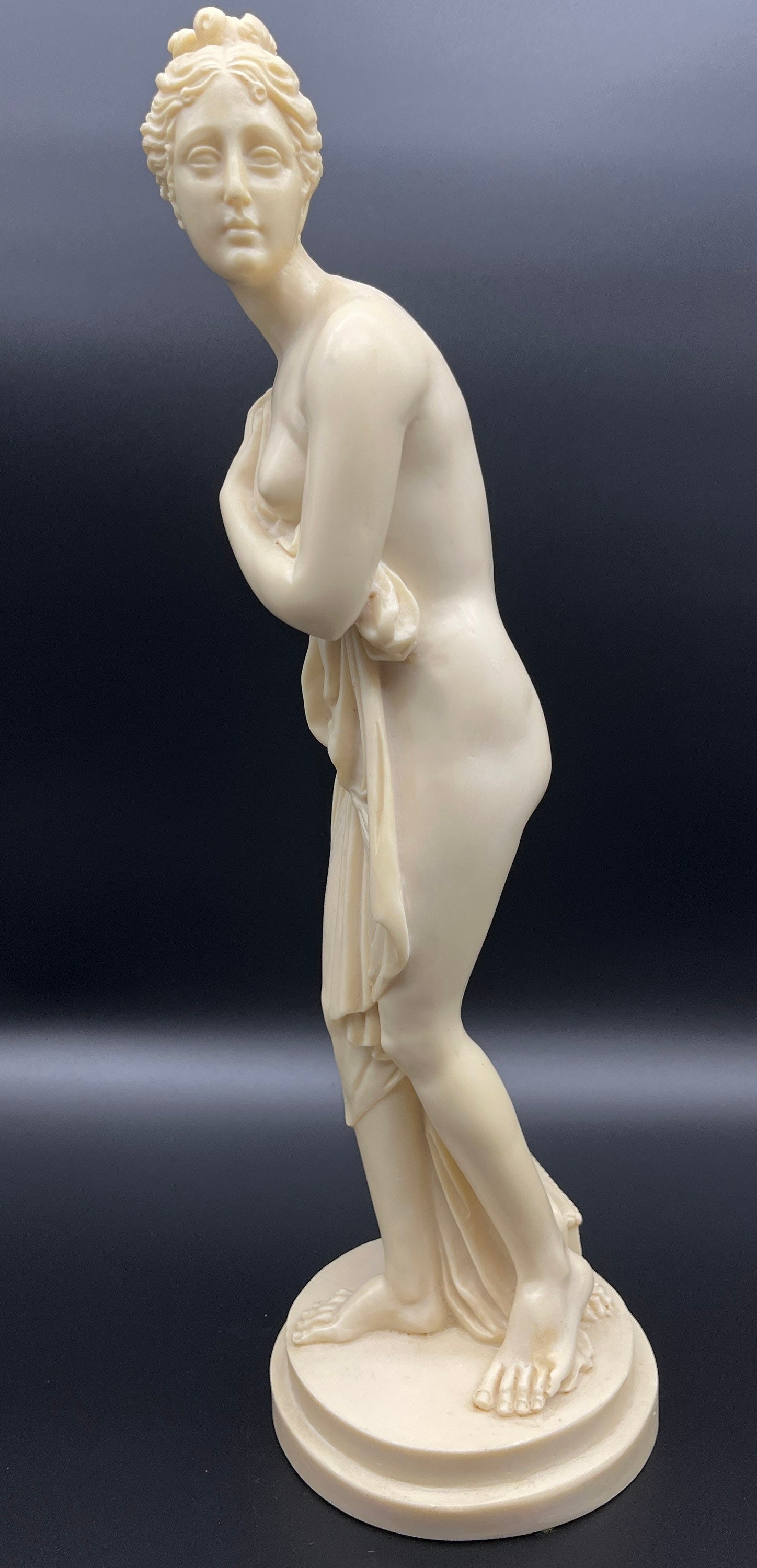 クラシックフィギュア　アンテルマ　サンティーニ　ヴィーナス　女性像　裸婦像 2025年最新】a santini 彫刻の人気アイテム - メルカリ