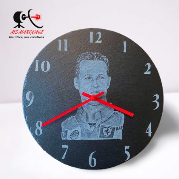 Horloge  en ardoise naturelle gravée laser diamètre 30cm 100% personnalisable ( aiguille or, argent ou rouge)