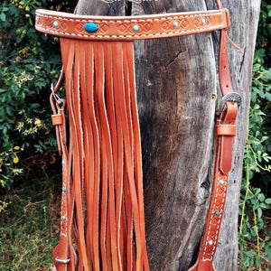 Bride avec Mosquero, bride espagnole avec frontal à franges