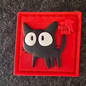 Cute Black Cat PVC Patch – Small 3cm Funny Cartoon Style Badge for Jackets, Backpacks, Airsoft, and Collectors