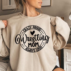 Wrestling Mom Sweatshirt, Wrestling Moms, Wrestling Mama Sweatshirt, Wrestling Sweatshirt, Mom&#39;s Sweatshirt, My heart is On That Mat Hoodie
