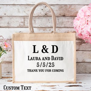 Wedding Souvenir, Custom Wedding Jute Gift Bag, Bridal Party Tote bag, Bridesmaid Gift Bag Wedding Bag Custom Burlap gift Bag, Bachelorette