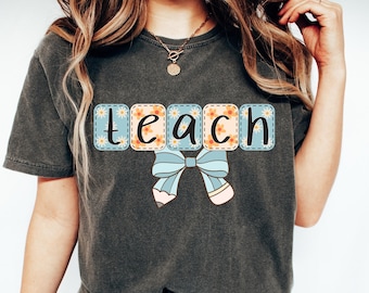 Floral Teach Sweatshirt, Cute Teacher Sweatshirt, Teacher Appreciation Gift, Back To School, Teacher Hoodie. School Shirt,Teacher sweatshirt