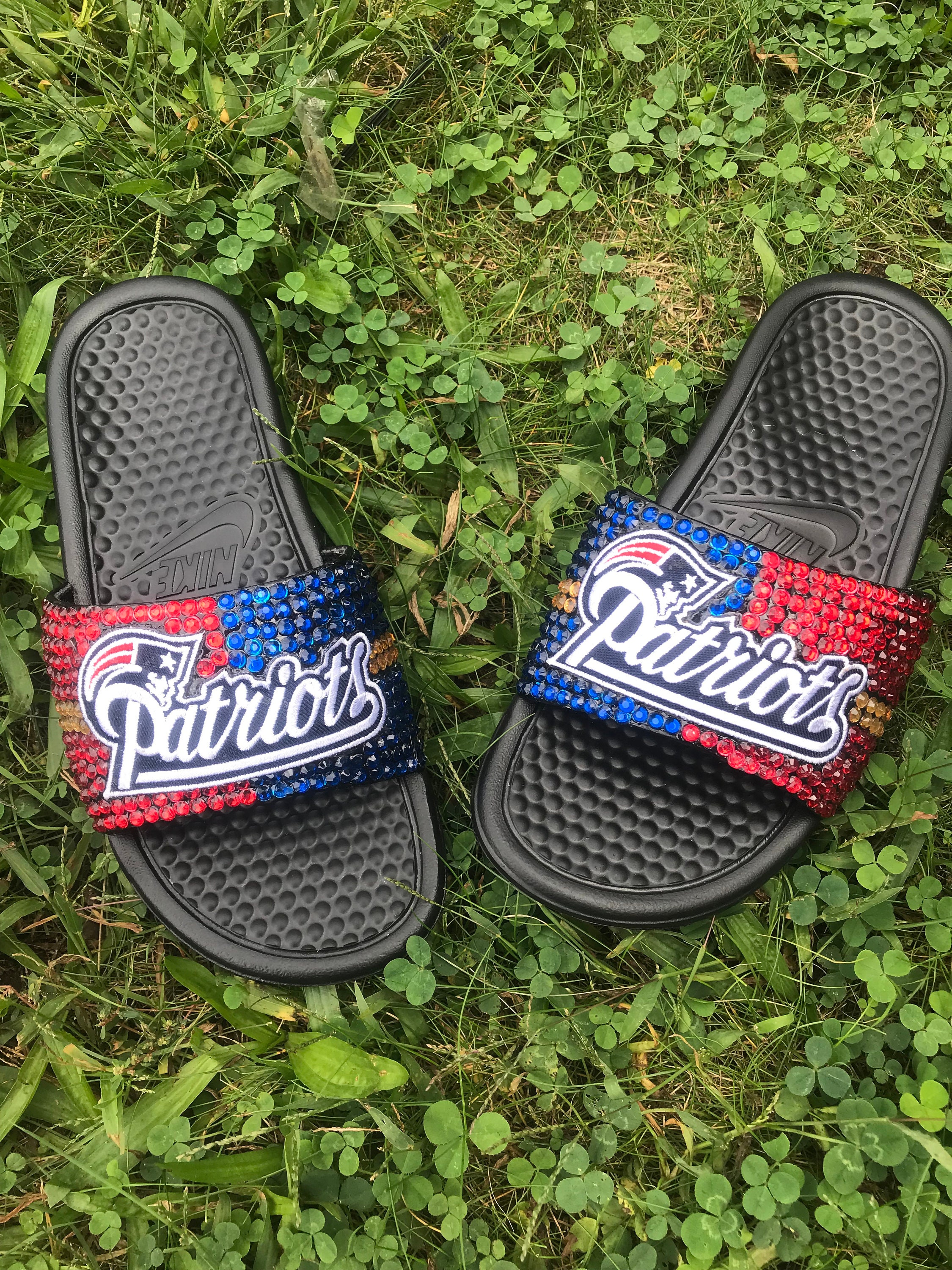 Custom NFL Themed Nike Slides - Etsy