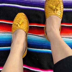 Campanita Mostaza / Mexican Huaraches, Hand made Artesanales / Leather