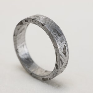 Natural meteorite carved ring, Muonionalusta Meteorite ring, Men's and women's rings, wedding rings