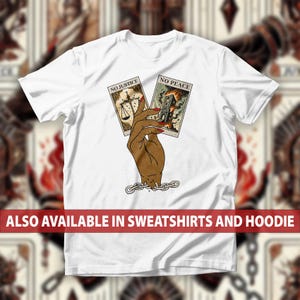 Camiseta del Mes de la Historia Negra, sudadera con la frase No Justice No Peace, sudadera con capucha Empowering Tarot Cards in Hand, camiseta de justicia social, igualdad y derechos humanos