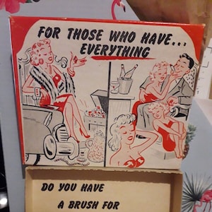 Vintage Novelty Gag Gift For those who have everything Belly Button Brush 1956  retro 50&#39;s kitsch funny gift prank party gift