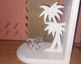 Vintage Gorgeous Bookend for shelf, Wooden  Book Stopper Book End Palm Tree Clear Glass Baby Elephant Tropical Safari Retro 70's 60's