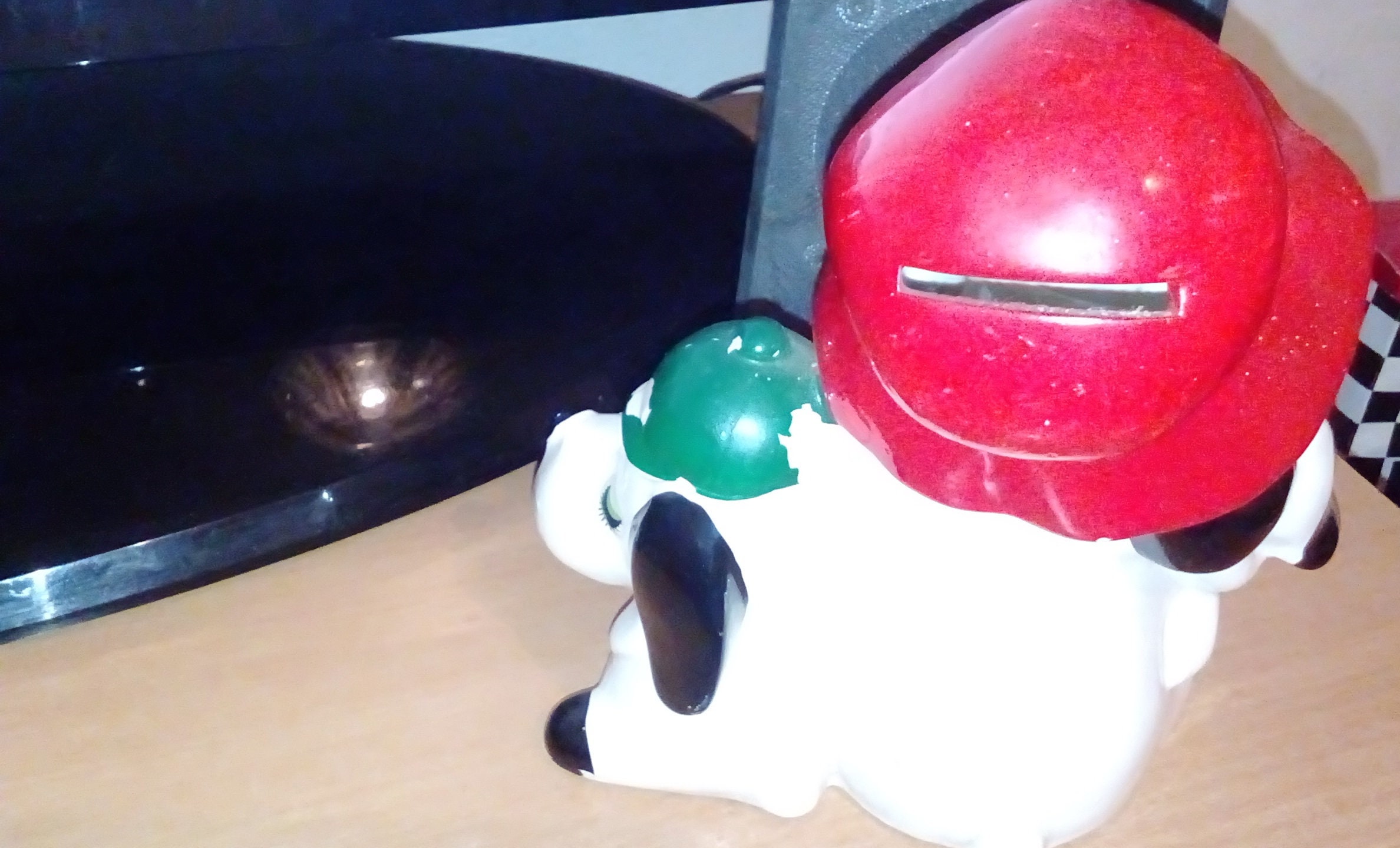 Vintage Ceramic Snoopy Dog Piggy Bank Coin Bank Money Box Japan  display picture 1