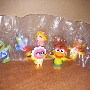 Vintage Sesame Street Figures Small Dolls Retro Baby Sesame Street PVC Figures Collection Miss Piggy Kermit Ernie Abby Muppet Show