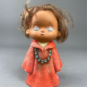 Vintage Rubber Doll Cute Sun Bunny kissing doll tan  Retro Sassy Kewpie 70&#39;s Vinyl old toys made in Japan Antique Toy floral dress necklace