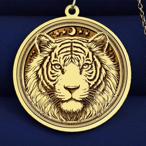 14K Gold Tiger Necklace – Symbol of Strength & Courage – Nature-Inspired Animal Pendant – 925 Sterling Silver Option