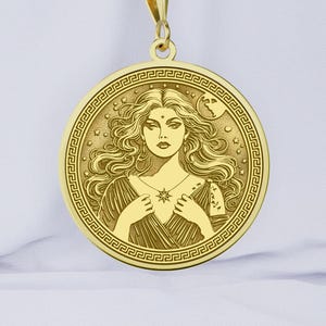 Nyx Medaillon Goldkette: Anhänger griechische Göttin, himmlischer Schmuck
