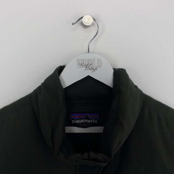 Vintage Women's Patagonia Gilet Puffer Jacket in Grey. Best Fits
