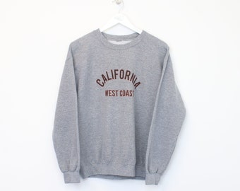 Vintage Prettylittlething California sweatshirt in grey. Best fits S