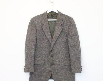 Vintage Coat tails Harris Tweed jacket in grey. Best fits 44R