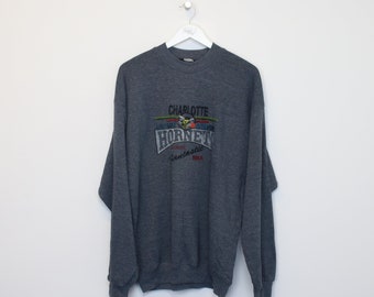 Vintage Unbranded sweatshirt in grey. Best fits L