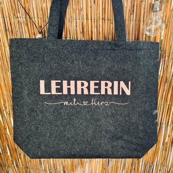 Personalisierte Filztasche Shopper Tasche aus Filz Geschenk Lehrerin mit Herz