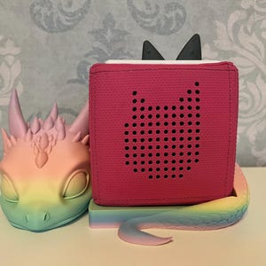 Wächter Drache für Tonie Box, Ständer für Ladestation und Box, Kinder Zimmer, Geschenk, Deko, PLA, schlafender Drache
