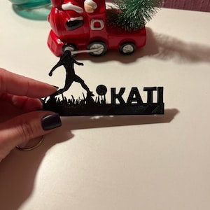 Fußball Logo Mädchen personalisiert Schlüsselanhänger Geschenk Frau Verein Sport Ball