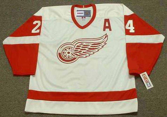 Bob Probert 1991 T-shirt white short sleeve Detroit Red Wings