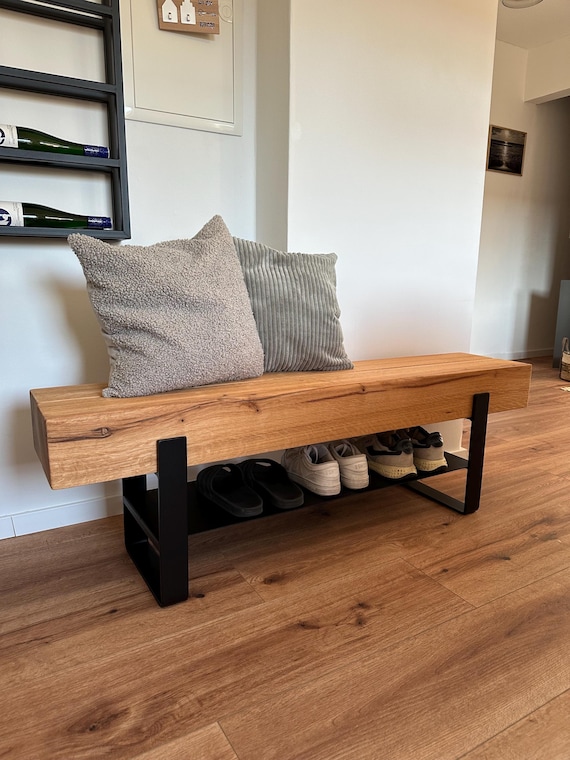 Eichenbalken Sitzbank mit Stauraum Schuhablage – Massivholz Bank aus Eiche & Stahl – Flurbank / Garderobenbank – Industrial Bench Handmade