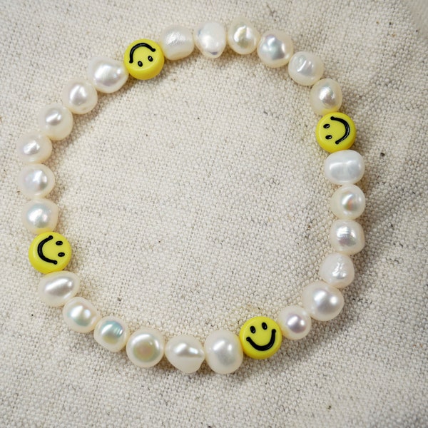 Süßwasserperle Smiley/ Armband SMILEY / Süßwasserperlen / Bracelet / weiß / gelb /  Perlen