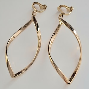 Clip-On Gold Tone Simple Twist Earrings