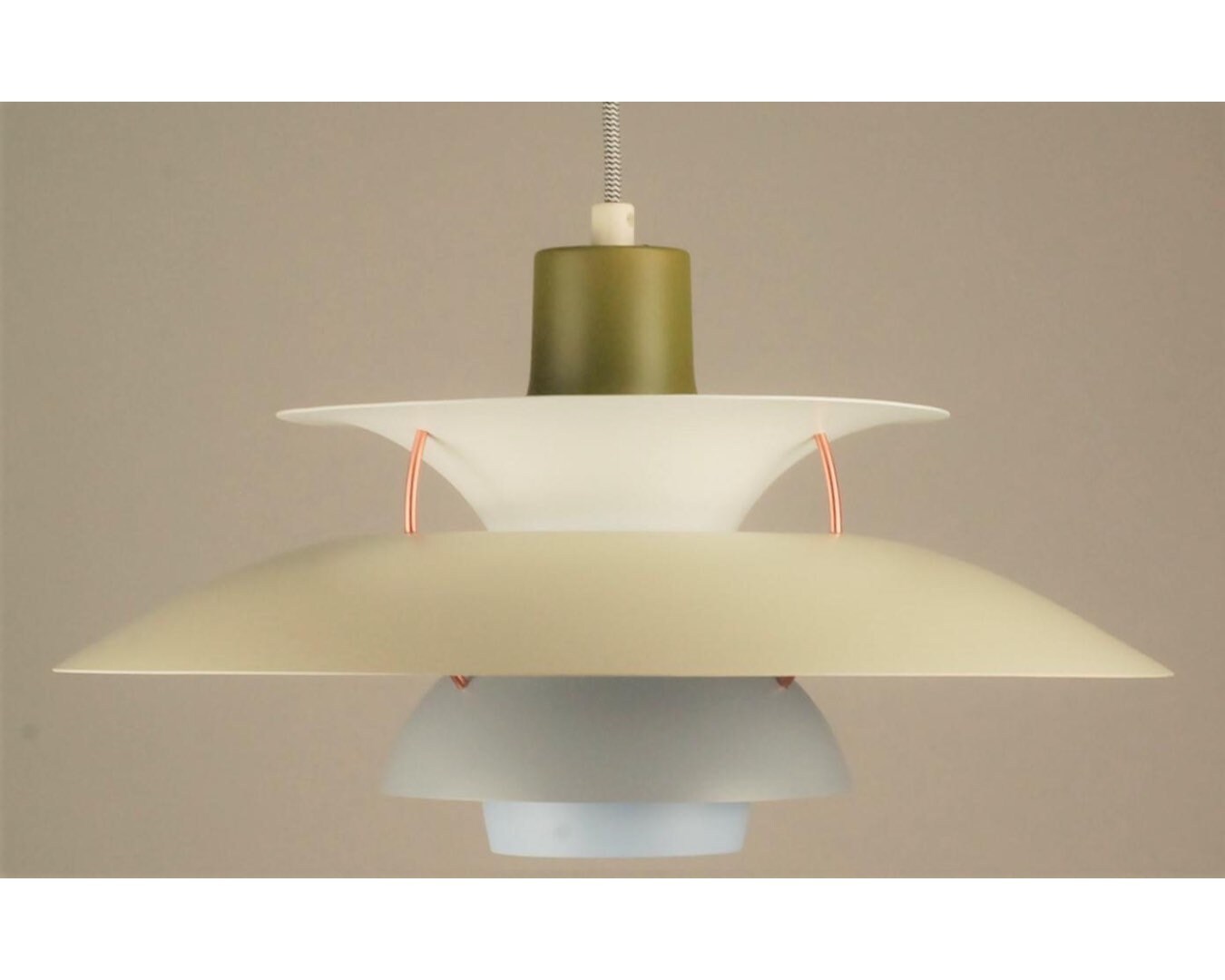 Louis Poulsen - PH5 pendant  Design lampen, Berlin design, Haus deko