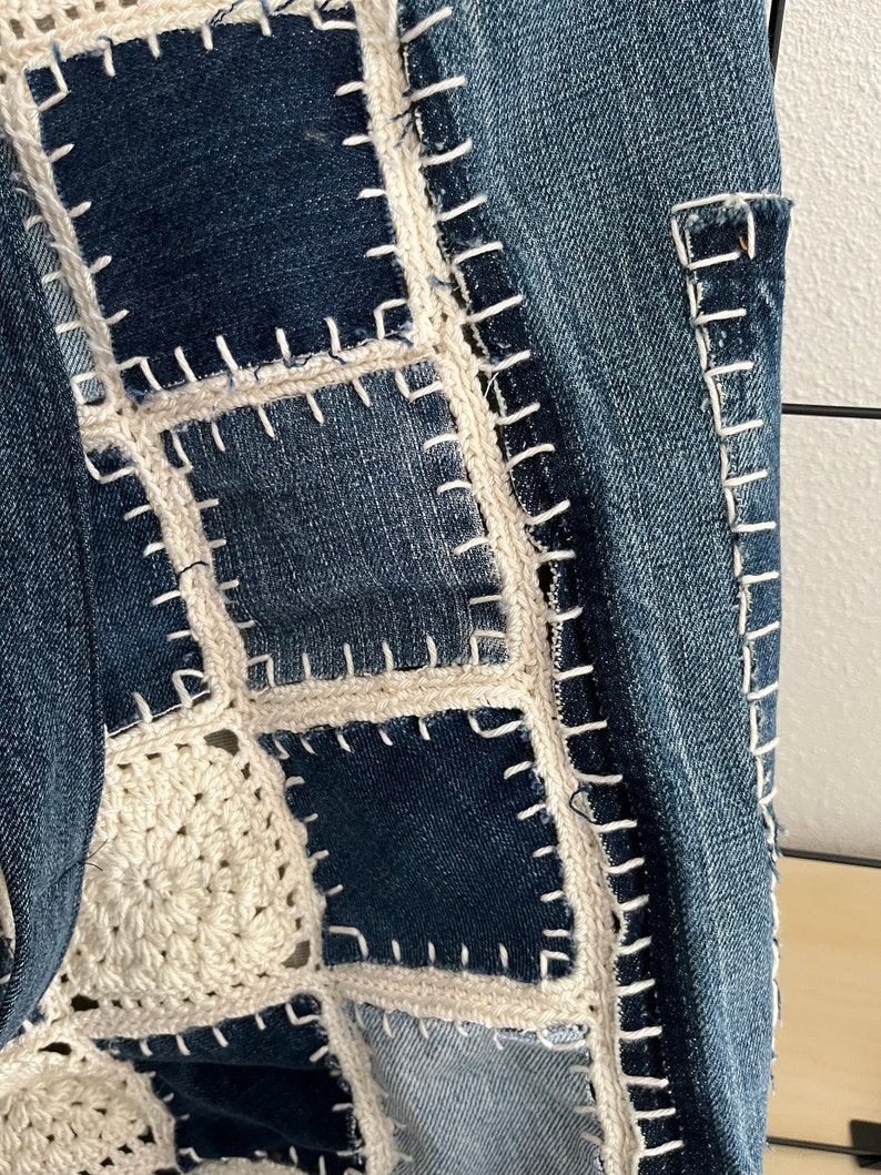 Shopper van gerecyclede jeans met gehaakte accenten afbeelding 7