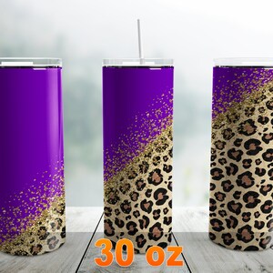 Pode incluir: Três copos de aço inoxidável de 30 oz com base roxa e design de leopardo e glitter dourado.