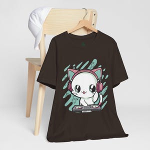 Cat DJ T-Shirt: Funny Feline Music Lover Graphic Tee