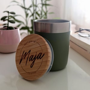 Personalisierter Thermobecher mit Bambusdeckel | Vakuumisolierter Edelstahlbecher 300 ml | Gravur | Geschenk | Blau, Grün, Weiß, Schwarz