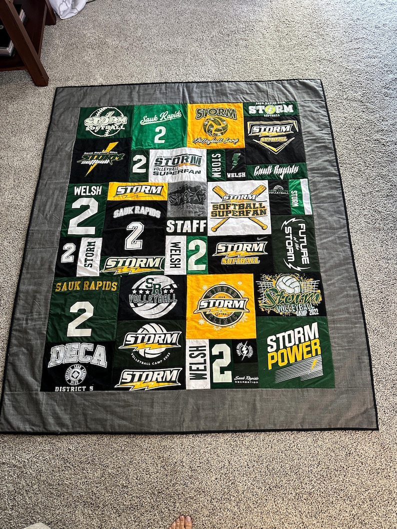 Custom T-shirt Blanket Bild 5