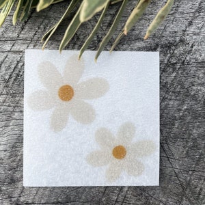 6 Pack Daisy Flower Bath Stickers Non-Slip Safety for Kids Cute Bathroom Decor Anti-Slip Shower Stickers Bath Mat Non-slip Flowers