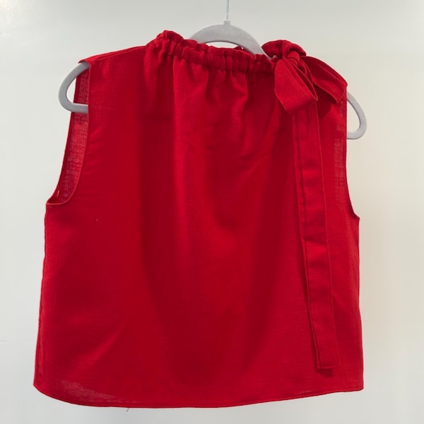 Red tie high neck loose tank