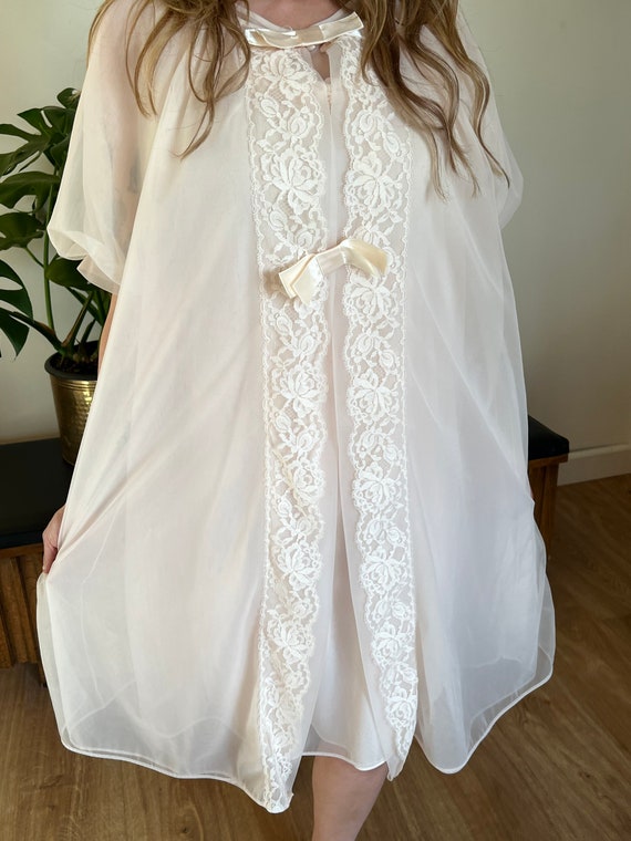 Vintage 60s Radcliffe Night Gown Baby Doll. Night… - image 2