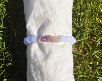 Amethyst Chip Bracelet - Purple with White beads