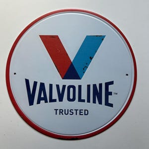 8&quot; Round Valvoline Motor Oil Gas Nostalgic Metal Sign Garage Shop Vintage Style Metal Wall Decor Blue Red Decor Boys Room Gifts for Dad