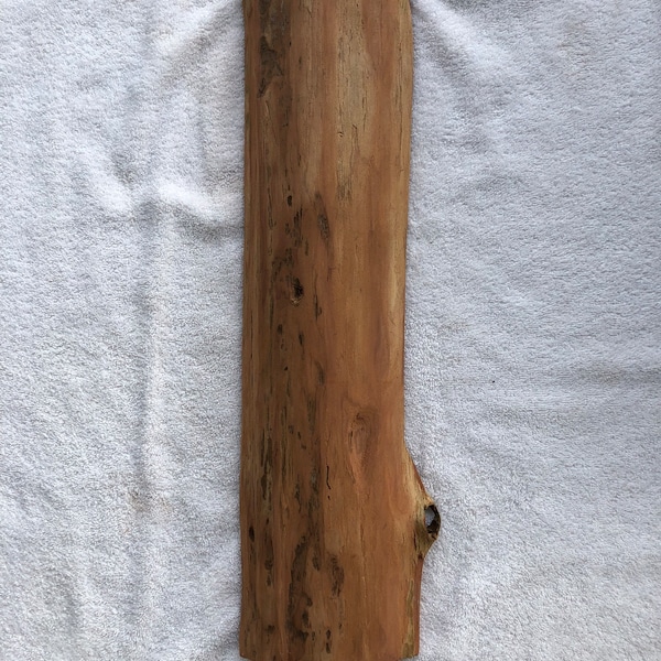 E - Cedar plank, simplistic with single knot hole, beautiful coloring