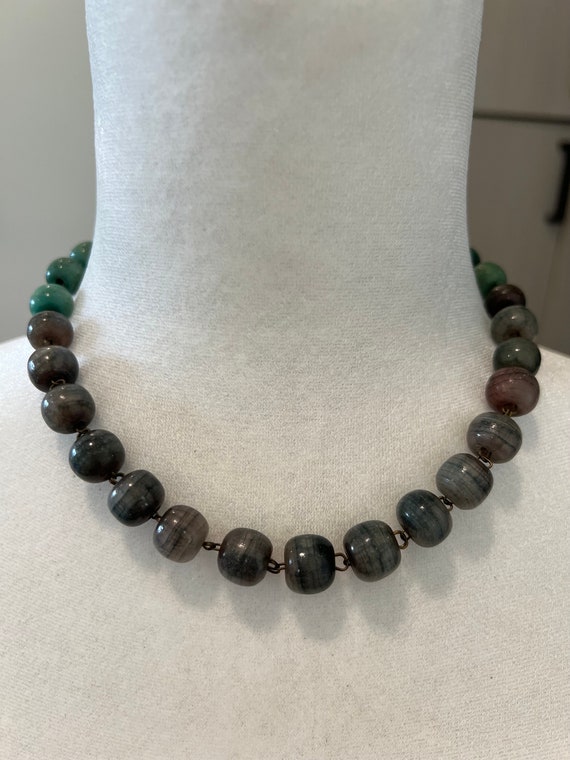 ANTIQUE stunning GLASS BEAD necklace