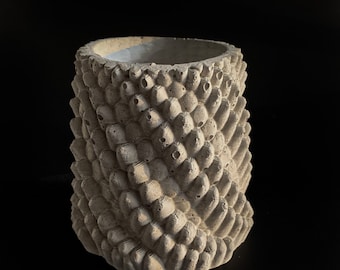 Dragon skin concrete vessel | Dragon scale pen holder | Dragon texture candle vessel | Dragon scale plant pot | Halloween decoration